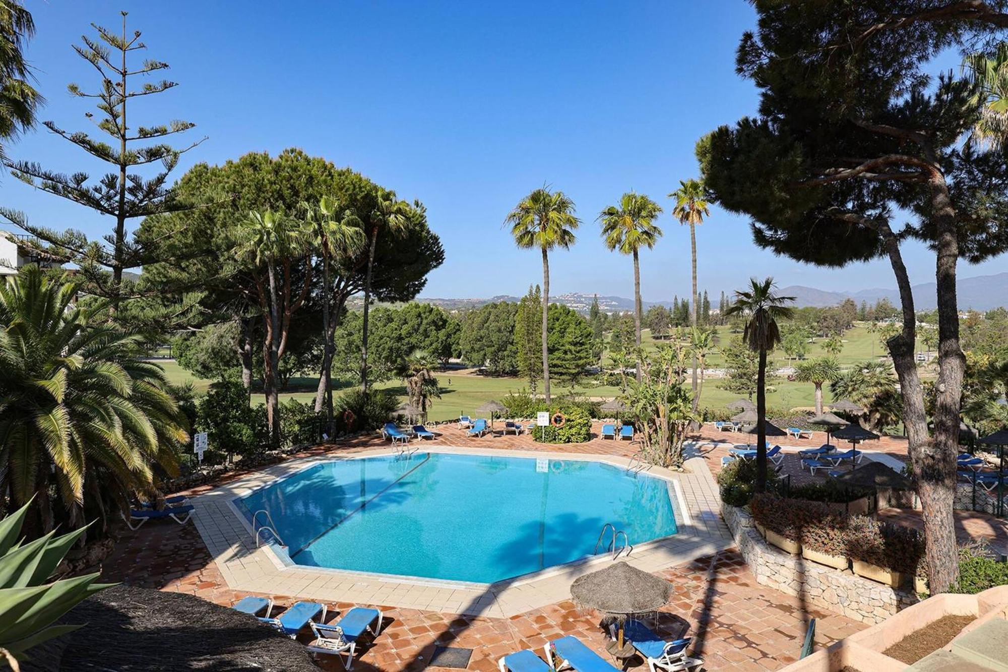 053 - Two Bed Mijas Golf Apartment In Popular Matchroom Golf Club Fuengirola Exterior foto